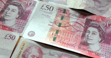 ارتفاع سعر الجنيه الاسترليني اليوم الجمعة 4-7-2025 بالبنك الأهلي إلى 66.96 جنيه