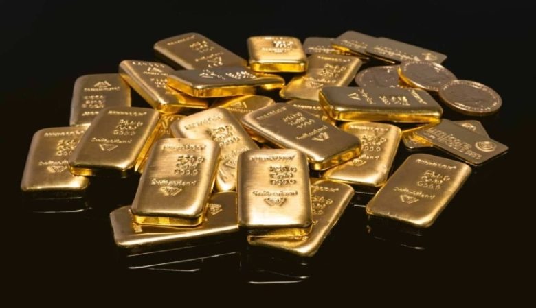 ارتفاع ملحوظ في أسعار الذهب يؤثر على الأسواق الاقتصادية ويثير القلق بين المستثمرين.
