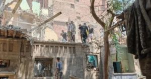 استئناف عمليات البحث عن مفقودين في عقار شبرا المنهار