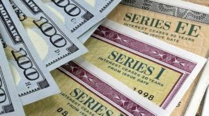 استثمارات بالسندات الأمريكية تصل إلى 128 مليار دولار في السنوات الأخيرة.