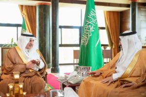 استقبال أمير تبوك لنائب وزير البيئة والمياه والزراعة