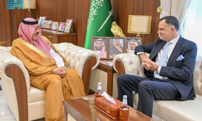 استقبال أمير حائل سفير الاتحاد الأوروبي لدى المملكة