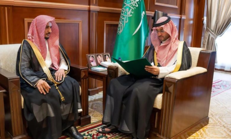 استقبال رئيس محكمة الأحوال الشخصية بحائل من قبل نائب أمير المنطقة
