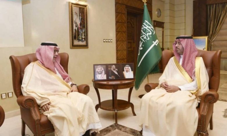 استقبال مُحافظ جدة لمدير فرع المركز الوطني لتنمية الغطاء النباتي بمنطقة مكة المكرمة