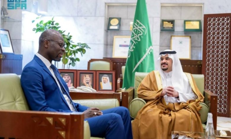 استقبال نائب أمير الرياض لسفير السنغال في المملكة