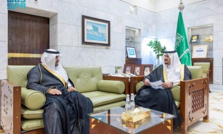 استقبال نائب أمير الرياض لمدير عام التدريب التقني والمهني بالمنطقة