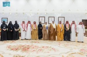 استقبال نائب أمير الرياض لمدير عام فرع وزارة الموارد البشرية والتنمية الاجتماعية