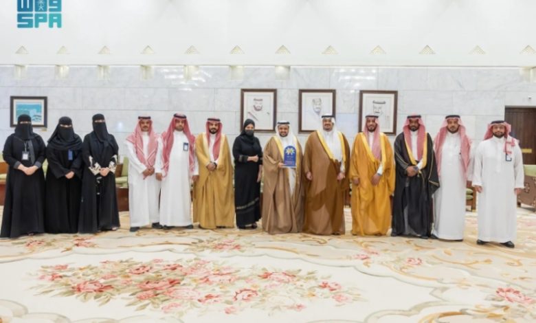 استقبال نائب أمير الرياض لمدير عام فرع وزارة الموارد البشرية والتنمية الاجتماعية