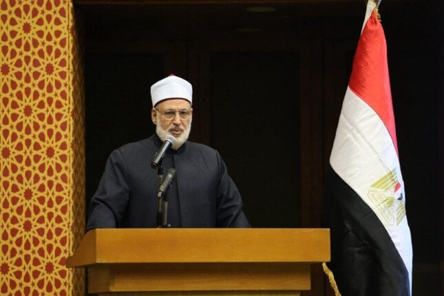 الأزهر يكشف الحقيقة حول مكانة المرأة في الإسلام بمعرض الإسكندرية للكتاب