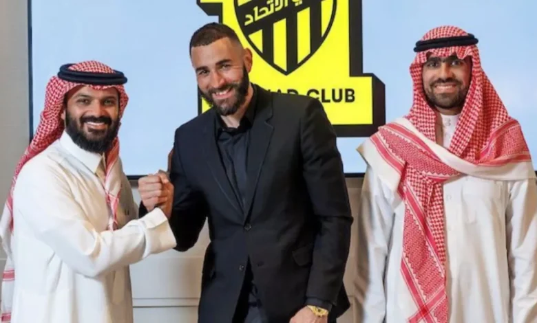الاتحاد يحدد موعد الإعلان عن تجديد عقد بنزيما .. ويكشف سر التأخير