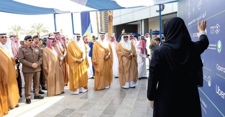 الجاسر: السيارات ذاتية القيادة توفر مستوى أمان أعلى يصل إلى 10 أضعاف.