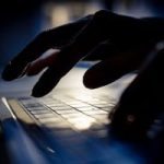 من التطبيقات إلى الوظائف الجانبية.. متى يصبح الذكاء الرقمي عبئًا؟