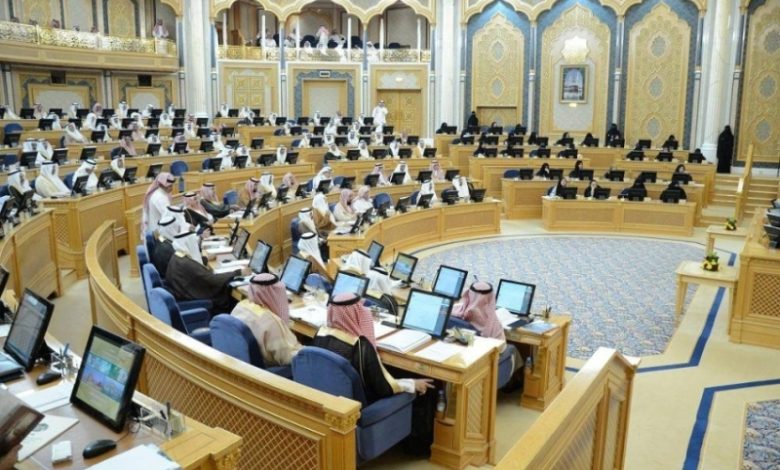 الشورى يوجه دعوة لتخفيض تكاليف فطور الطلاب
