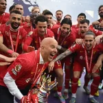 موهبة ليفربول الجديدة تخطف الأنظار وتثير إعجاب صلاح وسلوت