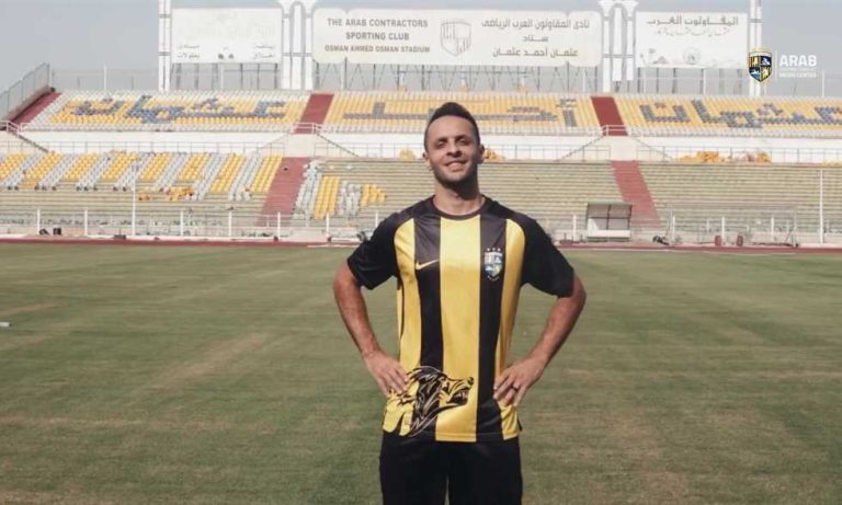 الصفقة التاسعة.. المقاولون العرب يتعاقد مع عمر الوحش
                
                أتم نادي المقاولون العرب إجراءات التعاقد مع عمر طارق الوحش خلال فترة الانتقالات الصيفية الجارية.
                الخميس، 31 يوليه 2025 - 22:43