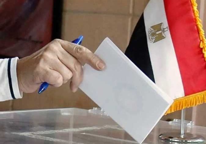 المنافسة تشتعل: 168 مستقلا و242 حزبًا يتنافسون على 100 مقعد فردي