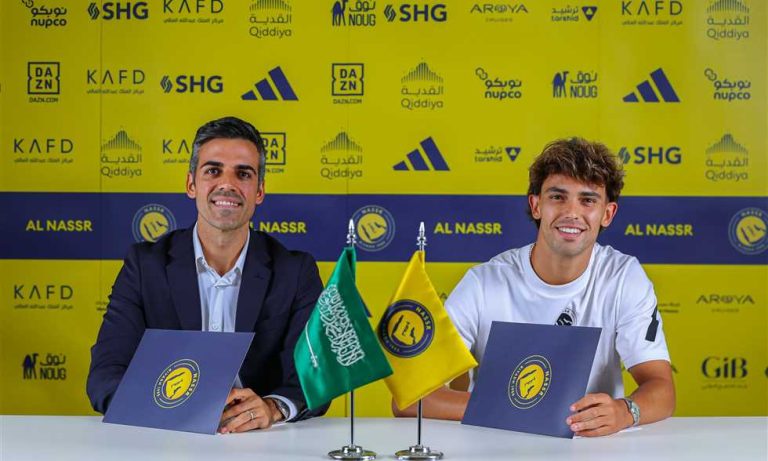 لبى نداء رونالدو.. النصر يتعاقد مع جواو فيليكس
                
                أتم نادي النصر السعودي صفقة التعاقد مع البرتغالي جواو فليكس.
                الثلاثاء، 29 يوليه 2025 - 15:33