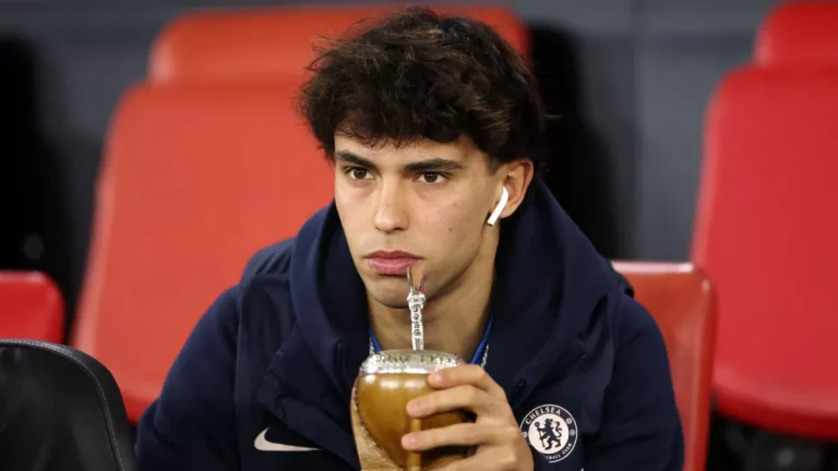 النصر أغرى فيليكس براتب خرافي .. "10 أضعاف ما حصل عليه مع تشيلسي"