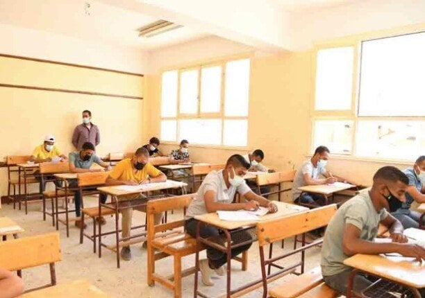 «امتحانات آخر مادة» للثانوية العامة 2025 غدًا: «افرحوا يا شباب»