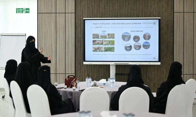 برنامج إعادة التدوير من هيئة تطوير محمية الملك سلمان بالتعاون مع غرفة تبوك