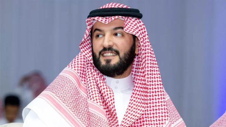 بن نافل خارج الهلال .. قرار صادم يعلن خلال أيام