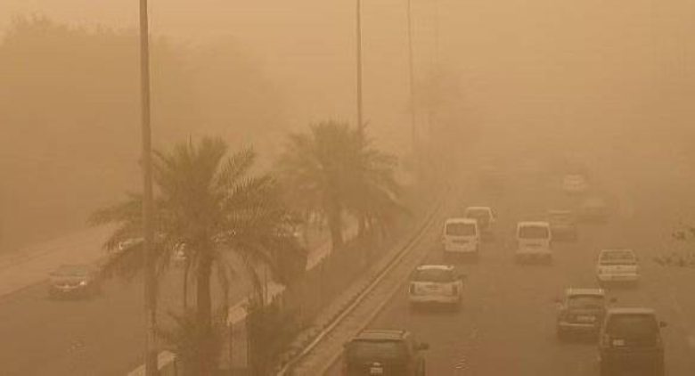 تحذيرات الأرصاد: عوالق ترابية تغزو جدة وبحرة