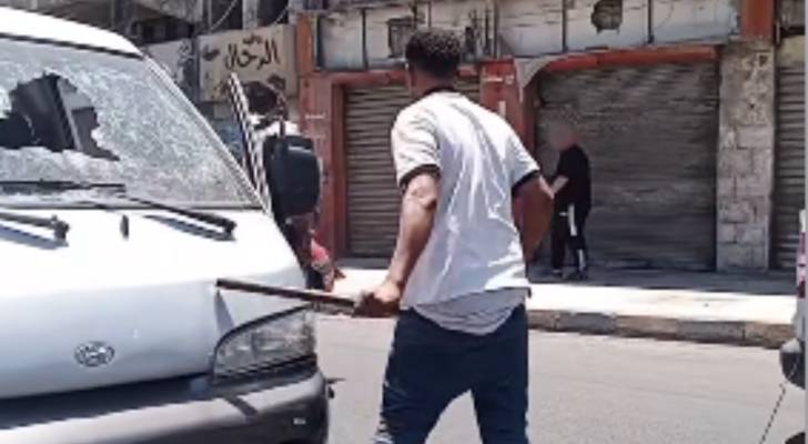 تحقيقات أمنية مستمرة بشأن فيديو يوثق أضراراً لمركبة باص