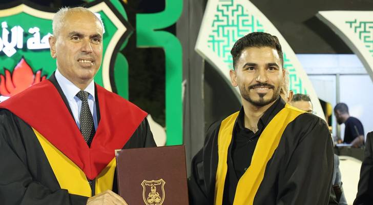 تخريج دفعة جديدة من 257 طالبًا وطالبة في كلية علوم الرياضة بالجامعة الأردنية وبالصور