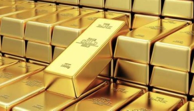 تراجع أسعار الذهب بشكل ملحوظ يؤثر على الأسواق العالمية والاقتصاد المحلي.