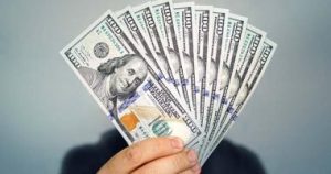 تراجع سعر الدولار اليوم الإثنين 21-7-2025 أمام الجنيه إلى 49.20 جنيه للشراء