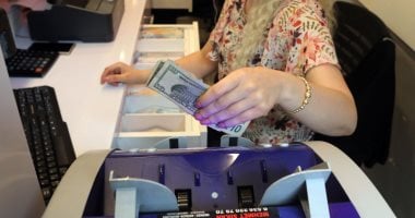 تراجع ملحوظ لسعر الدولار مقابل الجنيه اليوم الجمعة