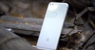تسريب جديد لهاتف Pixel 10 يُظهر أن جوجل مُغرمة باللون الرمادى