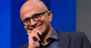 تعاون مثير بين Replit ومايكروسوفت ينافس Google Cloud