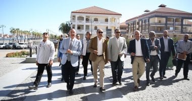تفقد وزير الأعمال المنشآت الفندقية برأس البر