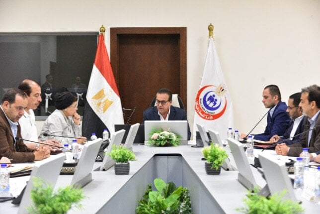 توجيهات جديدة لتعزيز التواجد الميداني لقيادات وزارة الصحة في المنشآت الطبية