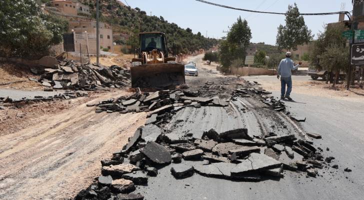 توسعة وصيانة طريق "عنجرة - عجلون" تكتمل قبل الموعد المحدد