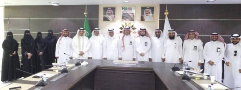 توقيع اتفاقيات الاعتماد المدرسي مع ثماني شركات