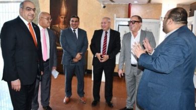 جامعة حلوان تبرز المشاعر الوطنية في معرض فني مبهر يجسد ماضي وحاضر ومستقبل الوطن