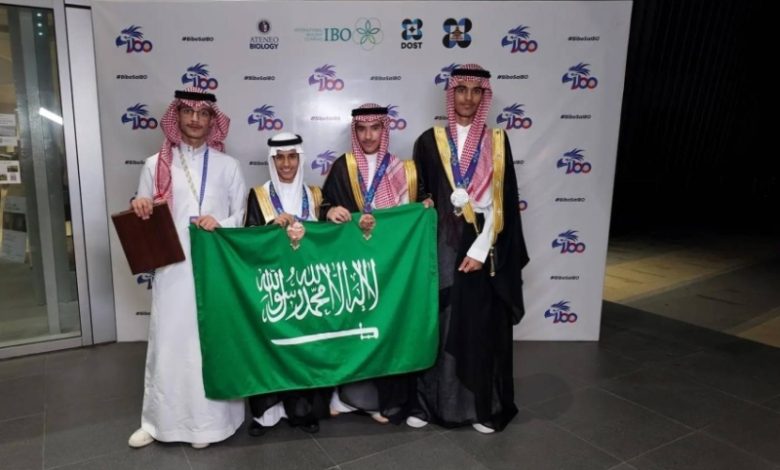 جوائز سعودية في أولمبياد الأحياء الدولي