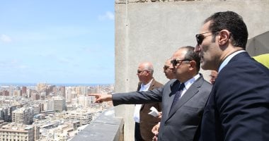 جولة تفقدية مثيرة لوزير قطاع الأعمال في "قصر القطن" بالإسكندرية