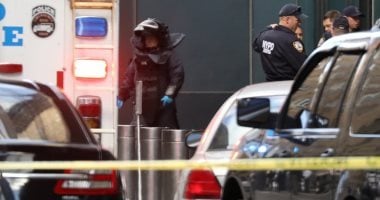 سيارة تدهس حشدا من الناس في لوس أنجلوس الأمريكية وإصابة 20 شخصا
