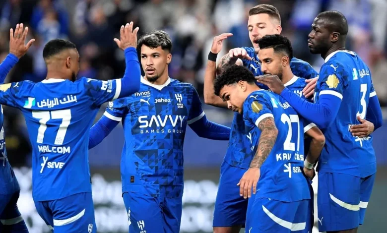 حارس دولي يطرق أبواب الهلال .. مفاجأة تزلزل الشارع الرياضي