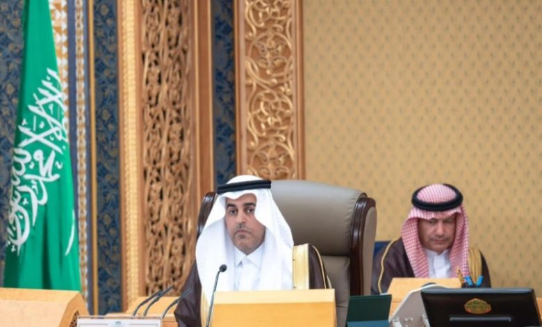 دعوة مجلس الشورى لـ"هيئة الأدب" لوضع خطة سنوية لنشر إنتاج الأدباء السعوديين