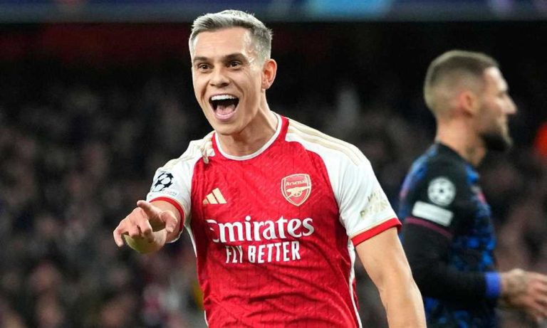 تقارير: دورتموند يراقب تروسارد.. وعرضان إنجليزيان
                
                يراقب بروسيا دورتموند الألماني موقف البلجيكي ليوناردو تروسارد جناح فريق أرسنال.
                الثلاثاء، 29 يوليه 2025 - 19:40