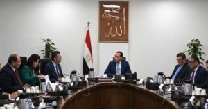رئيس الوزراء يدعم تطوير صناعة السكر في مصر وتعزيز الإنتاج المحلي