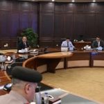 رئيس الوزراء يوجه الفريق كامل الوزير بمراجعة شاملة لأعمال الصيانة بجميع الطرق