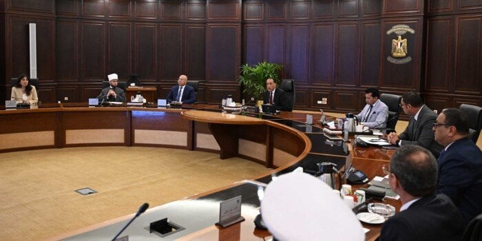 رئيس الوزراء يطلع على جهود مواجهة حوادث الطريق الدائري الإقليمي