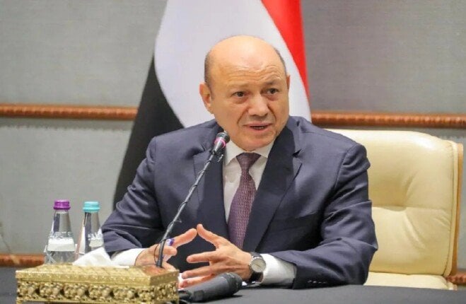 رئيس مجلس القيادة اليمني: مصطفى بكري يصف شبكة الطرق المصرية بـ«المعجزة»