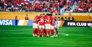 رحيل ثنائي جديد عن الأهلي رسمياً ويشهد عودة «ابن النادي» بقرار من ريبيرو