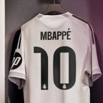 خليفة مودريتش.. ريال مدريد يعلن منح مبابي الرقم 10
                
                أعلن نادي ريال مدريد بشكل رسمي ارتداء كيليان مبابي الرقم 10 عقب رحيل الكرواتي لوكا مودريتش.
                الثلاثاء، 29 يوليه 2025 - 20:28